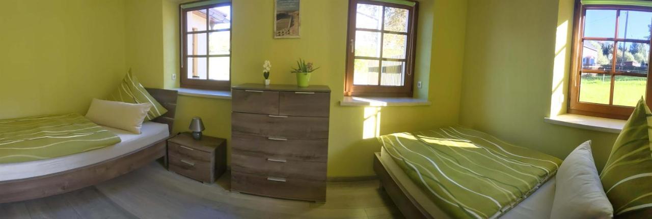 Ferienwohnung Aus-Zeit Auf Dem Lande Bad Gottleuba-Berggiesshuebel Ngoại thất bức ảnh