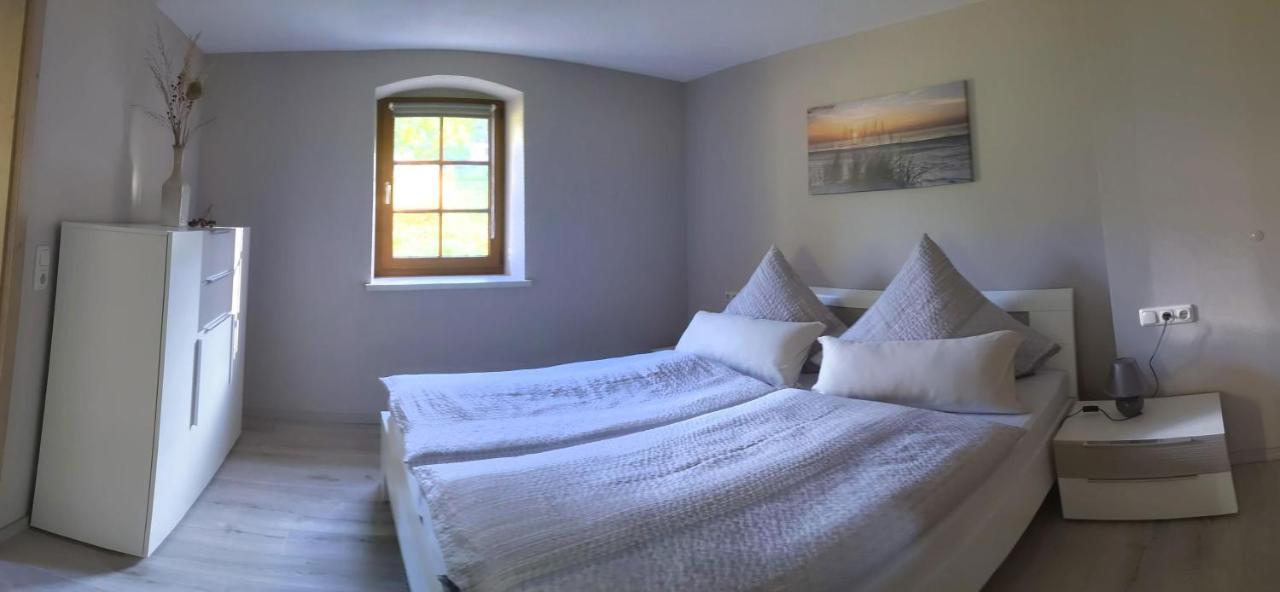 Ferienwohnung Aus-Zeit Auf Dem Lande Bad Gottleuba-Berggiesshuebel Ngoại thất bức ảnh