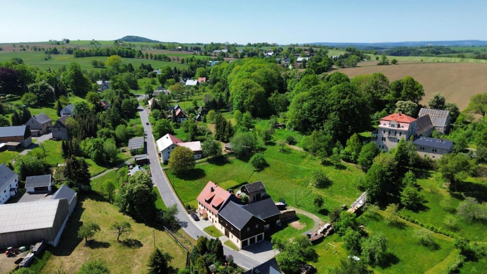 Ferienwohnung Aus-Zeit Auf Dem Lande Bad Gottleuba-Berggiesshuebel Ngoại thất bức ảnh